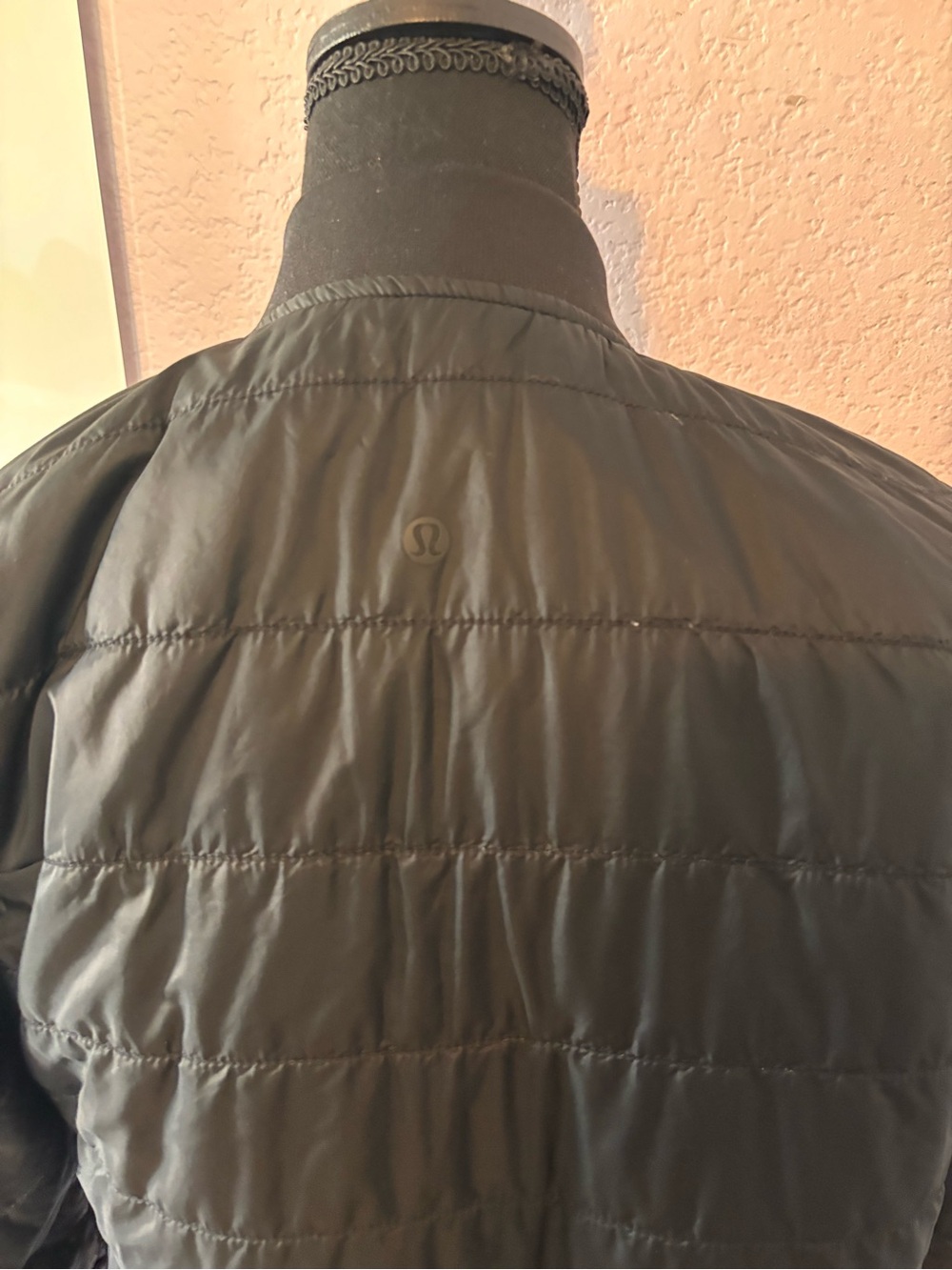 Lululemon reversible jacket size small - Picture 4 of 8